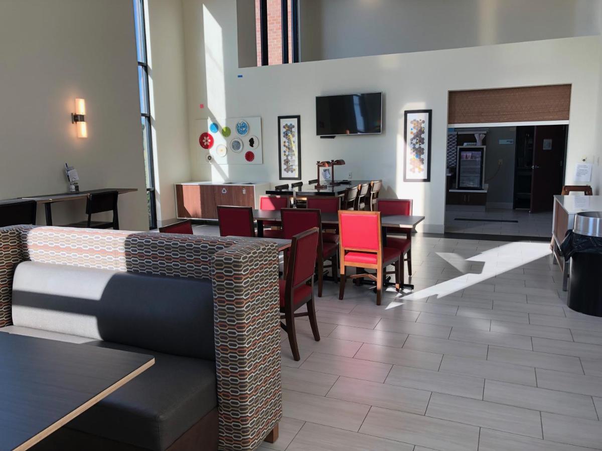 Holiday Inn Express Hotel & Suites Franklin By Ihg Zewnętrze zdjęcie